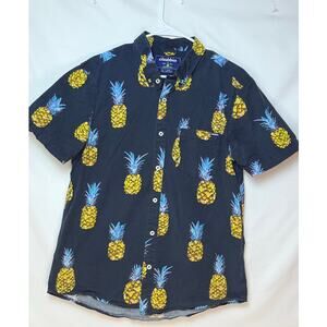 Chubbies Men's Large Blue Pineapple Print Button Down Golf Vacation Beach Shirt